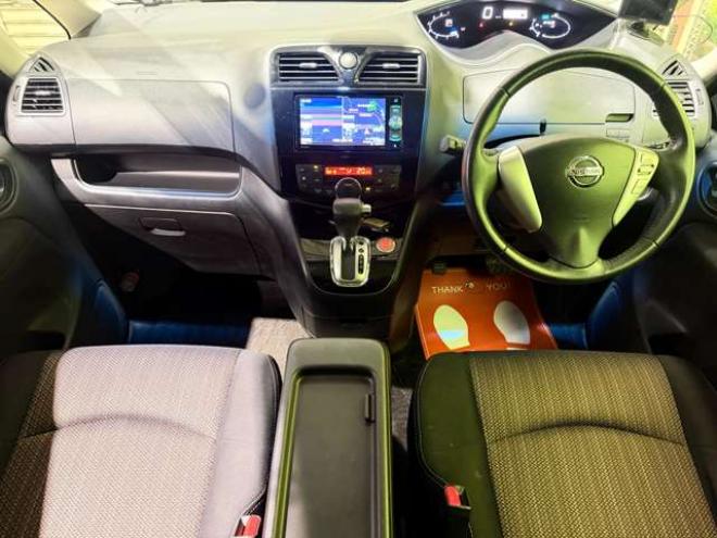 セレナ2.0 ハイウェイスター アドバンストセーフティ パッケージ 4WD　4WDTVナビBカメドラレコエンスタ積込タイヤ 2000