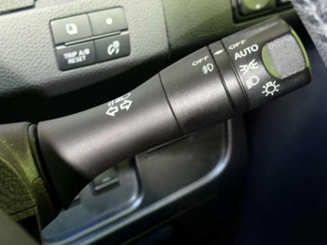 セレナ2.0 ハイウェイスター アドバンストセーフティ パッケージ 4WD　4WDTVナビBカメドラレコエンスタ積込タイヤ 2000