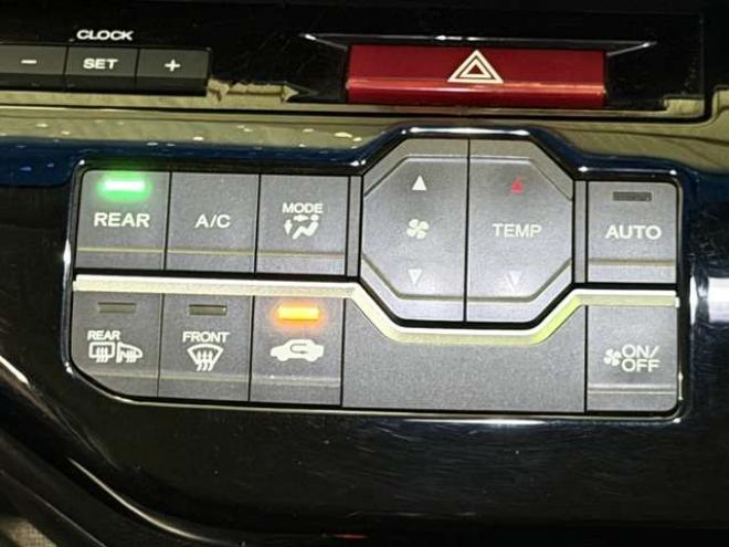 ステップワゴン2.0 スパーダ Z 4WD　防錆塗装4WDTVナビBカメETC 2000