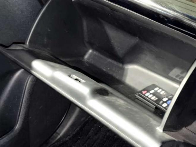 ステップワゴン2.0 スパーダ Z 4WD　防錆塗装4WDTVナビBカメETC 2000