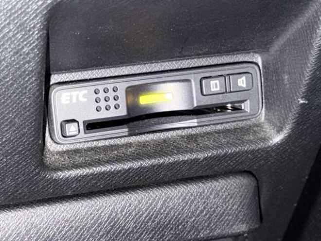 ステップワゴン2.0 スパーダ Z 4WD　防錆塗装4WDTVナビBカメETC 2000