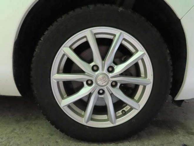 リーフG　TVナビBカメETC 2WD 不明