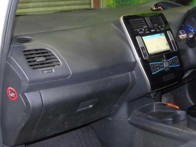 リーフG　TVナビBカメETC 2WD 不明