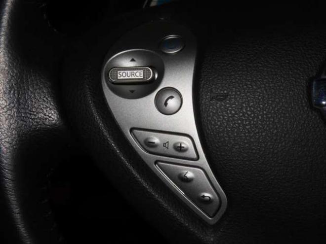 リーフG　TVナビBカメETC 2WD 不明