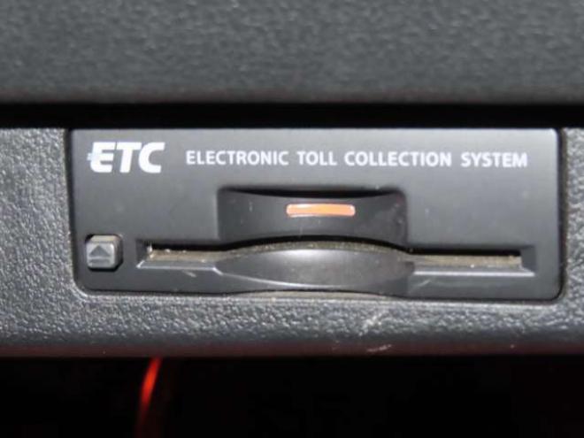 リーフG　TVナビBカメETC 2WD 不明