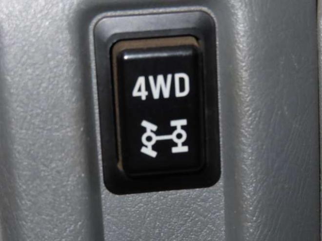 ミニキャブトラック 楽床ダンプ 4WD　防錆塗装4WDバックモニター 660