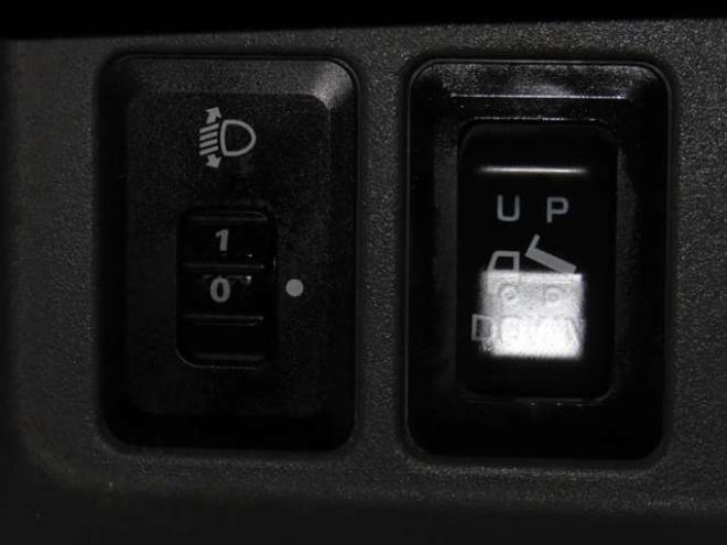 ミニキャブトラック 楽床ダンプ 4WD　防錆塗装4WDバックモニター 660