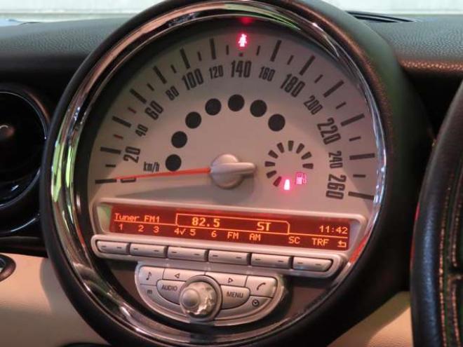ミニクラブマン クーパー　防錆塗装ETC積込タイヤ 正規輸入車 2WD 1600