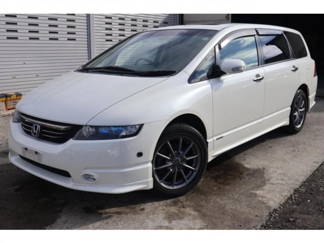 オデッセイ2.4 アブソルート 4WD　サンルーフ・インターナビ・バックカメラ・キーレス・タイミングチェーン式 2400