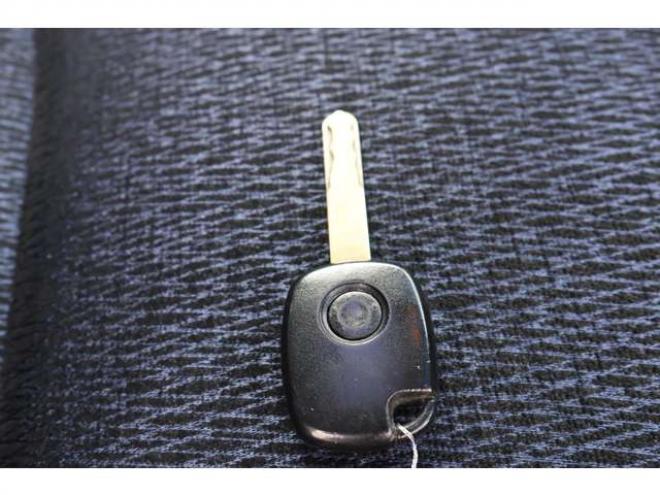 オデッセイ2.4 アブソルート 4WD　サンルーフ・インターナビ・バックカメラ・キーレス・タイミングチェーン式 2400
