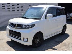 ゼスト　スパーク W 4WD　5万キロ・スマートキー 660