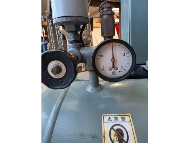 コンプレッサー日立ベビコン　2馬力　1.5kw 200v