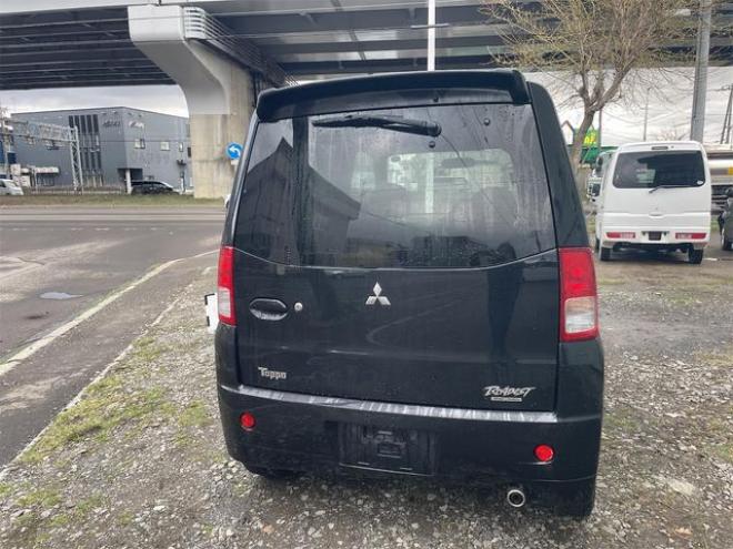 トッポローデストＧ ４ＷＤＨＩＤ キーレスエントリー 電動格納ミラー シートヒーター ベンチシート ＡＴ 盗難防止システム ＡＢＳ ＣＤ ＭＤ ミュージックプレイヤー接続可 衝突安全ボディ エアコン パワーステアリング（北海道） 4WD 660 5Dr