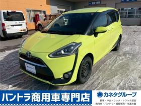 シエンタ　1.5 G 4WD　4WD　純正ナビ　夏冬タイヤ 1500