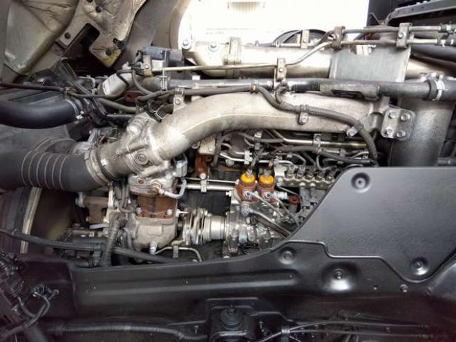 ギガ平ボディ(原木運搬車)　PDG-CYZ52V8　 2WD 15680