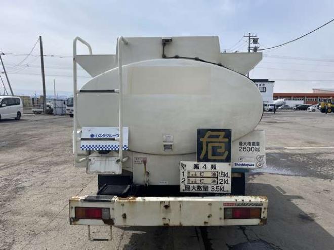 デュトロタンクローリー TKG-XZU685M 新明和工業　 4WD 4000