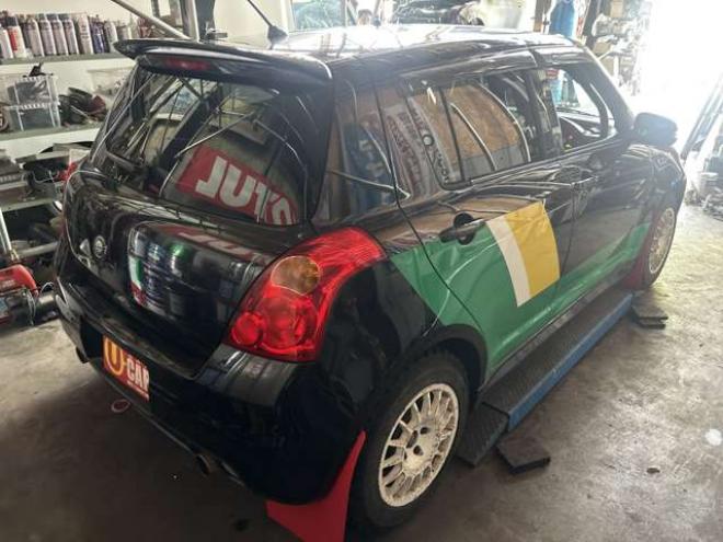 スイフト1.6 スポーツ　ラリー仕様 2WD 1600