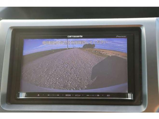 ステップワゴン2.0 スパーダ S 4WD　検二年　片側電動スライドドア　パドルシフト　自社　ローンカノウ 2000
