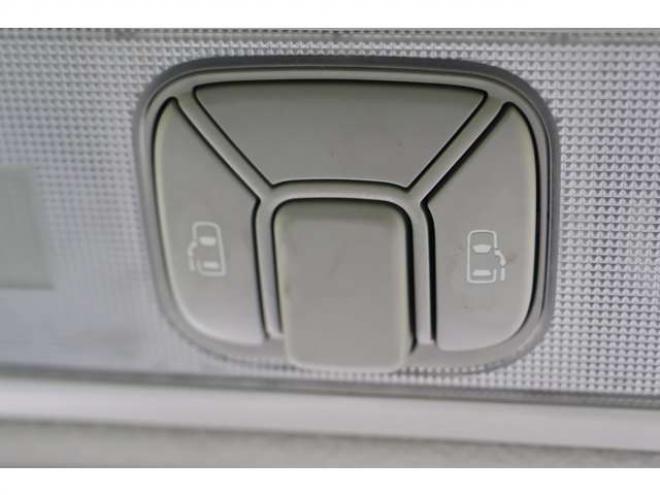 エスティマ2.4 アエラス Gエディション 4WD　検二年　両側電動スライドドア　TV　バックカメラ　クルコン　ETC　自社　ローンカノウ 2400
