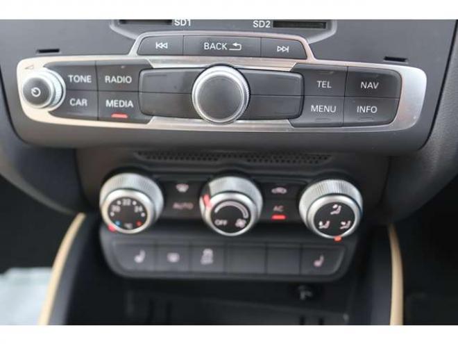 アウディA1 1.4 TFSI　検二年　シートヒーター　Bluetooth　自社　ローンカノウ 正規輸入車 2WD 1400
