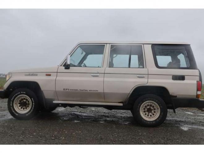 ランドクルーザープラド 2.4 LX ディーゼルターボ 4WD　検二年　ディーゼルターボ　MT 2400
