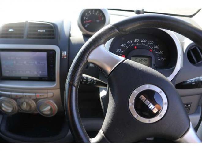 パッソ1.3 レーシー TRD スポーツM　検二年　MT5速　　自社　ローンカノウ 2WD 1300