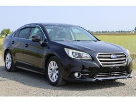 レガシィ　B4 2.5 4WD　検二年　アイサイト　クルコン　パドルシフト　ETC　シートヒーター　フルセグ　BT　DVD　バックカメラ 2500
