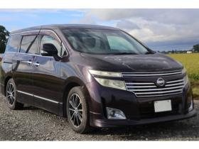 エルグランド　2.5 250ハイウェイスター 4WD　検二年　　BT　TV　片側電動スライドドア　自社　ローンカノウ 2500