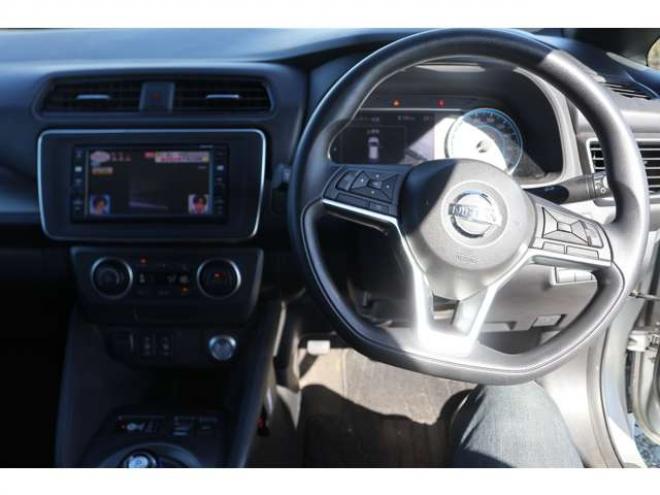 リーフS　検二年　バックカメラ　シートヒーター　ETC　ドラレコ　TV 2WD 不明
