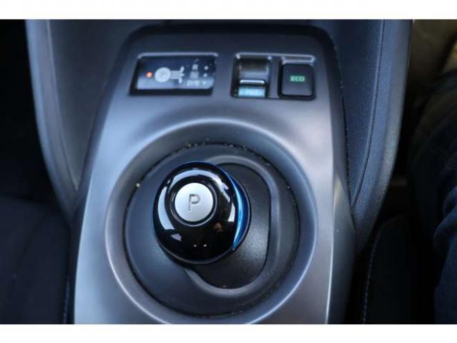 リーフS　検二年　バックカメラ　シートヒーター　ETC　ドラレコ　TV 2WD 不明