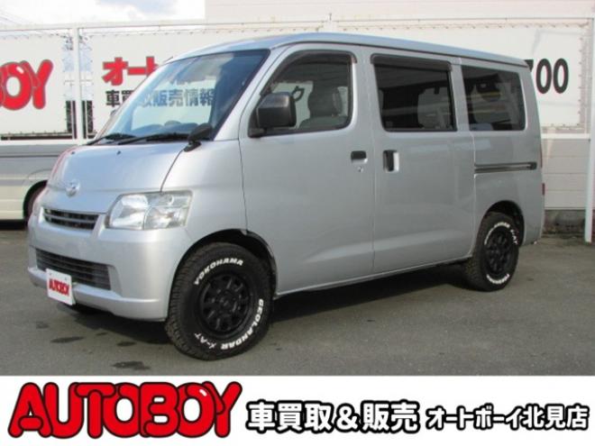タウンエースバン1.5 GL 4WD　マッドクロス14インチアルミホイール/ジオランダーX-AT/リアヒーター/キーレス/エアコン/ABS/Wエアバッグ/パワーステアリング/パワーウィンドウ 1500