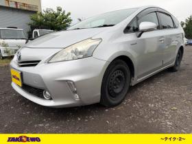 プリウスα　1.8 S Lセレクション　夏冬タイヤ付き　インテリキー　ナビ・TV・Bカメラ　エンジンスターター 2WD 1800