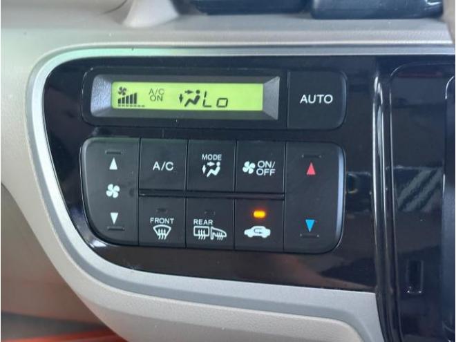 N-BOX（特別価格車）G 4WD 660 5Dr
