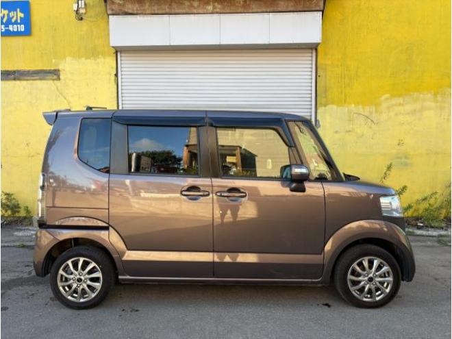 N-BOX（特別価格車）G 4WD 660 5Dr