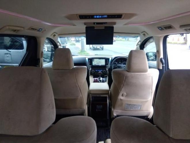 ヴェルファイアハイブリッドｖ 4WD プリクラッシュセーフティ 4WD 2500 5Dr