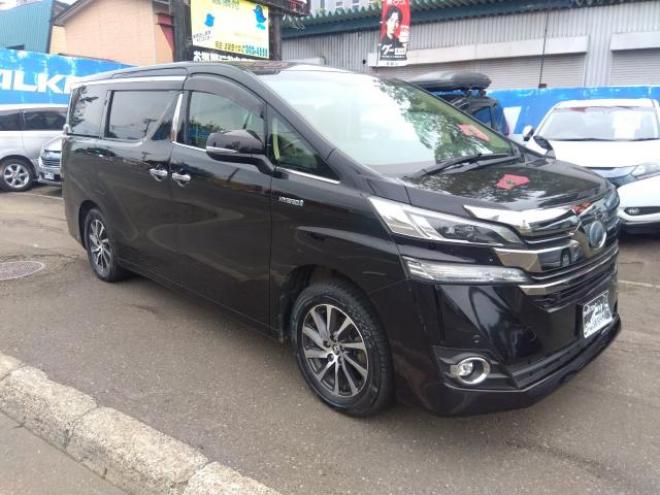 ヴェルファイアハイブリッドｖ 4WD プリクラッシュセーフティ 4WD 2500 5Dr