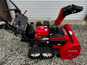 除雪機　ホンダHSS760nクロスオーガ