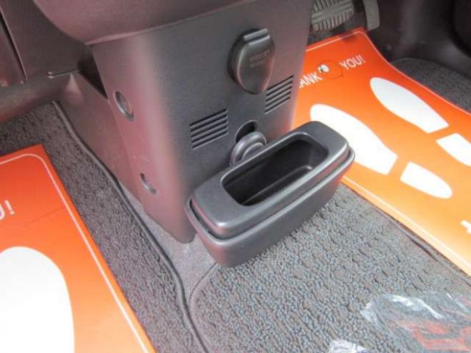 eKワゴンG　4速オートマ 1オーナー 走行17000km シートヒーター キーレス ドアバイザープライバシーガラス 社外アルミ スタッドレス+ホイールセット積込み 1年間走行無制限保証付 2WD 660
