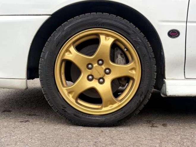 インプレッサSTI 2.0 WRX バージョンIV 4WD　4WD　ETC　ナビ　アルミホイール　MT　ABS　エアコン　パワーステアリング 2000