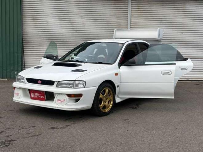 インプレッサSTI 2.0 WRX バージョンIV 4WD　4WD　ETC　ナビ　アルミホイール　MT　ABS　エアコン　パワーステアリング 2000