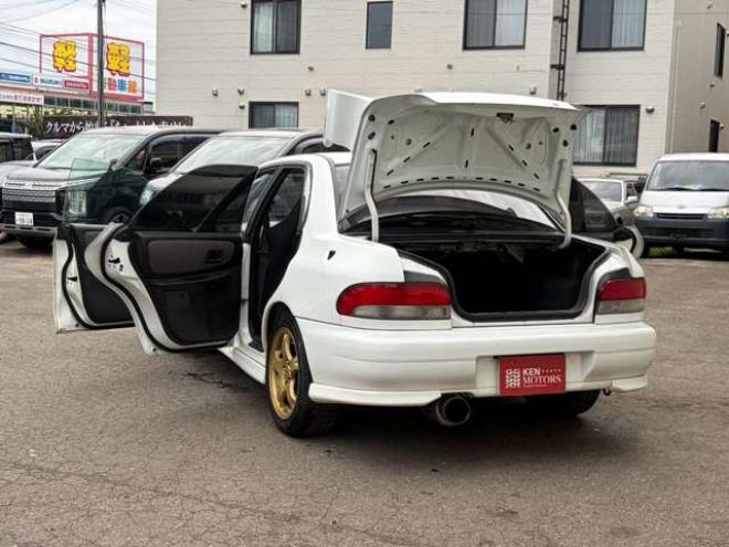 インプレッサSTI 2.0 WRX バージョンIV 4WD　4WD　ETC　ナビ　アルミホイール　MT　ABS　エアコン　パワーステアリング 2000