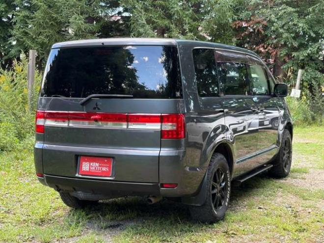 デリカD：5 2.2 D パワーパッケージ ディーゼルターボ 4WD　アルパインナビ・フリップダウン・ETC・シートヒーター 2300