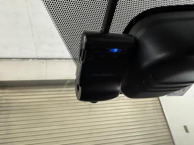 エクストレイル２０Ｘｔ　エマージェンシーブレーキＰＫＧ　本州仕入　禁煙車　寒冷地仕様　パノラミックガラスルーフ　パワーバックドア　全方位アラウンドビューモニター　純正１７インチＡＷ　純正ナビ　フルセグ地デジ　Ｂｌｕｅｔｏｏｔｈ対応　純正ルーフレール　ＥＴＣ 4WD 2000 5Dr