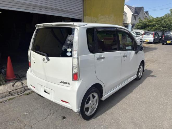ムーヴ（特別価格車）カスタムXリミテッド 4WD 660 5Dr