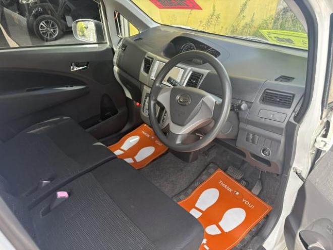 ムーヴ（特別価格車）カスタムXリミテッド 4WD 660 5Dr