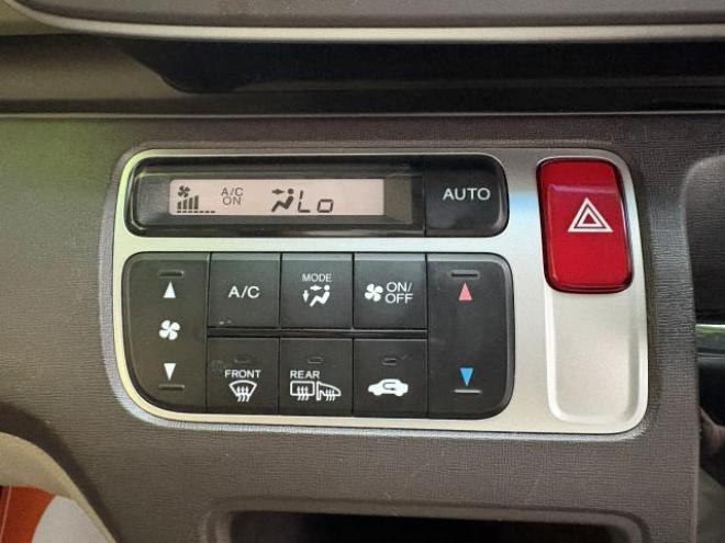 N-ONE（特別価格車）GLパッケージ 4WD 660 5Dr