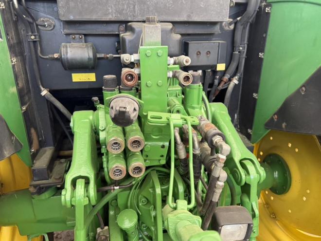 トラクタージョンディア JD6320 100馬力 フロントローダー付き