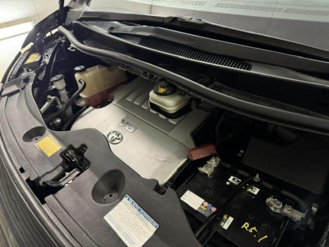 ヴェルファイア３．５Ｚ　ゴールデンアイズⅡ　本州仕入　禁煙車　リアエンターテイメント　プレミアムサウンド　純正リアフリップダウンモニター　全方位カメラ　純正ブラックハーフレザーシート　純正１８インチＡＷ　両側パワースライドドア　パワーバックドア 4WD 3500 5Dr