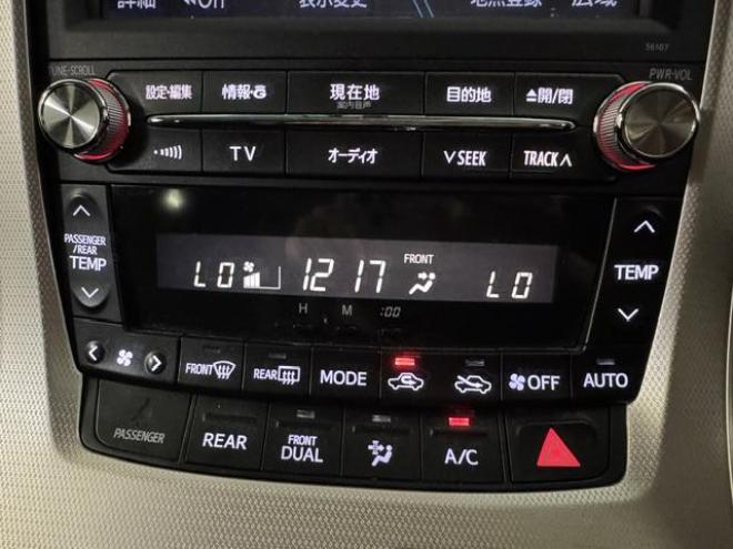 ヴェルファイア３．５Ｚ　ゴールデンアイズⅡ　本州仕入　禁煙車　リアエンターテイメント　プレミアムサウンド　純正リアフリップダウンモニター　全方位カメラ　純正ブラックハーフレザーシート　純正１８インチＡＷ　両側パワースライドドア　パワーバックドア 4WD 3500 5Dr