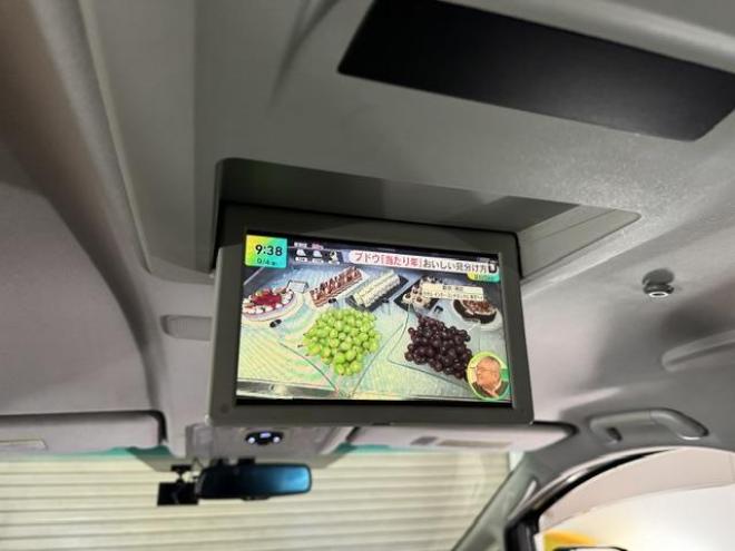 ヴェルファイア３．５Ｚ　ゴールデンアイズⅡ　本州仕入　禁煙車　リアエンターテイメント　プレミアムサウンド　純正リアフリップダウンモニター　全方位カメラ　純正ブラックハーフレザーシート　純正１８インチＡＷ　両側パワースライドドア　パワーバックドア 4WD 3500 5Dr